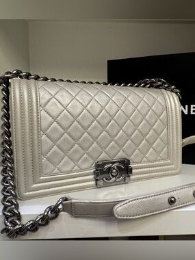 CHANEL Le Boy Medium Flap Metallic Silver Quilted Leather CC Chain Crossbody Bag